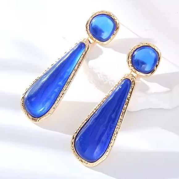 Sapphire Gold Blue Resin Earrings - Picture 2 of 7